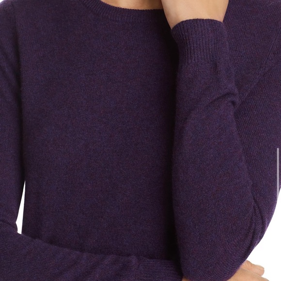 Bloomingdale’s Cashmere Purple Sweater - Picture 3 of 8